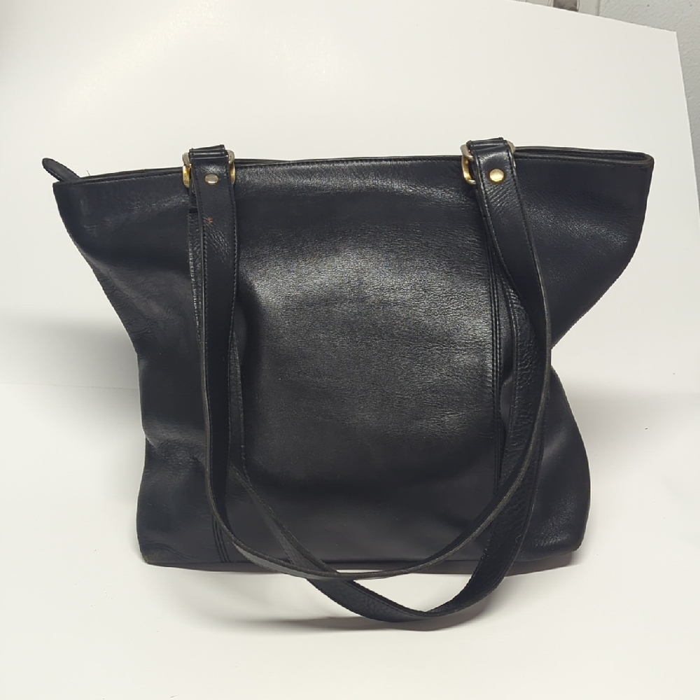 Hunt Club Black Leather Tote Bag